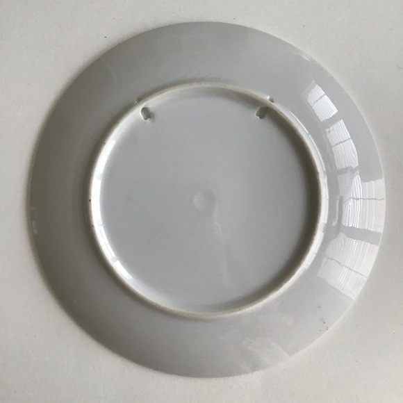 Vintage PAIR Wall Fruit Plates 6 1/4” Hand Painted Gold Rim Kitchen Farmhouse - Picture 9 of 16